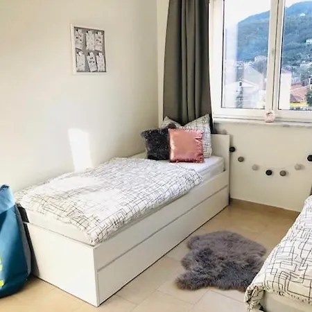 Apartament Aurora *